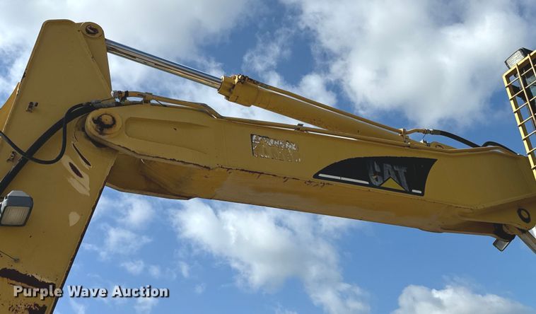 image for item EH6924 2000 Caterpillar M318 wheeled excavator