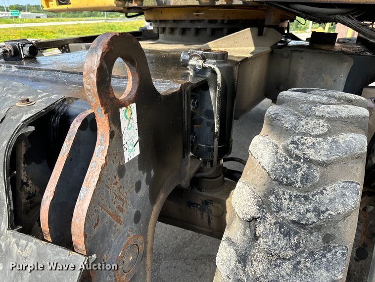 image for item EH6924 2000 Caterpillar M318 wheeled excavator