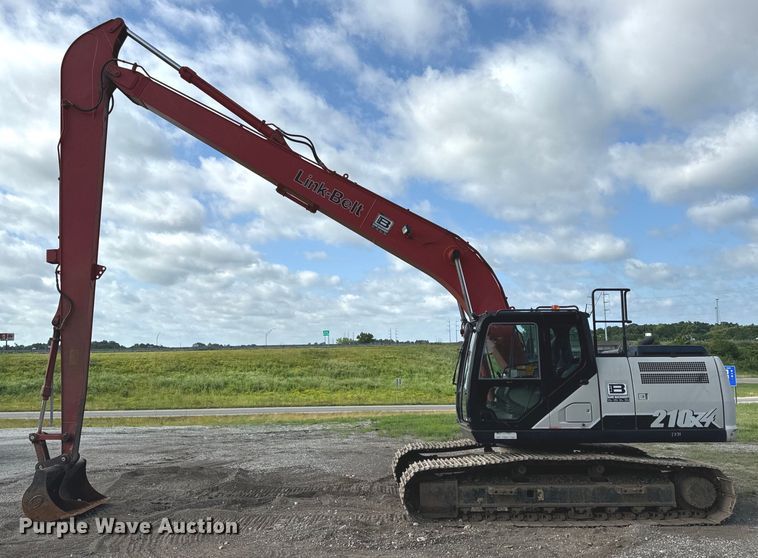 image for item EH6927 2016 Link-Belt 210X4 long reach excavator