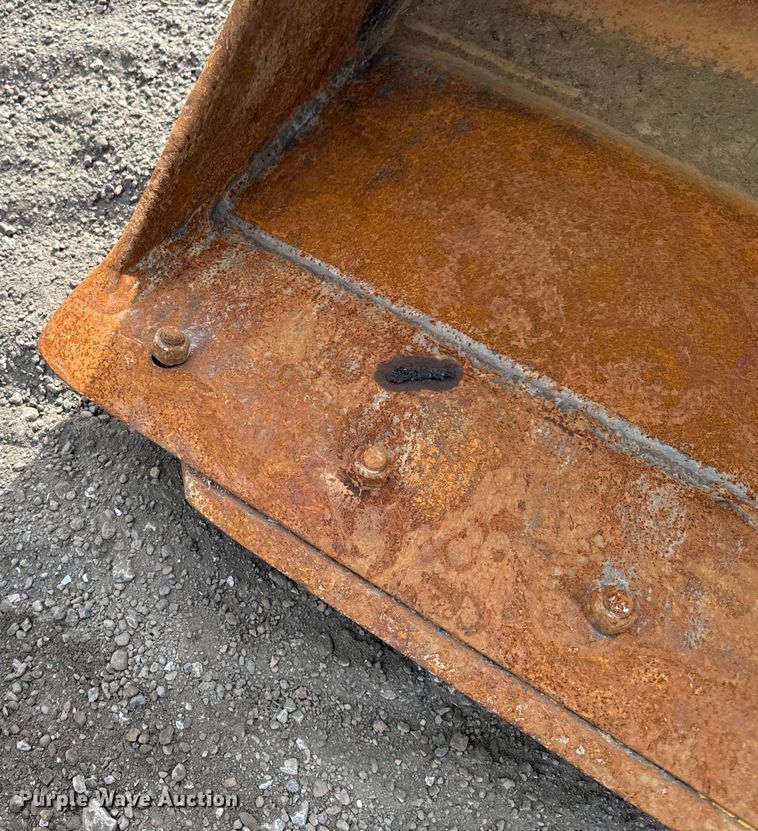 image for item EH6927 2016 Link-Belt 210X4 long reach excavator