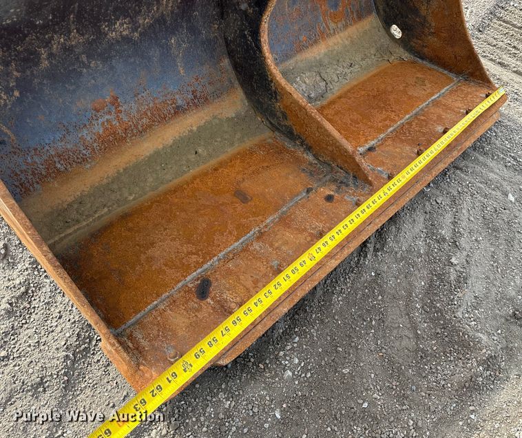 image for item EH6927 2016 Link-Belt 210X4 long reach excavator