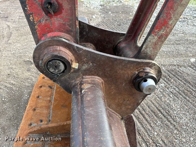 image for item EH6927 2016 Link-Belt 210X4 long reach excavator