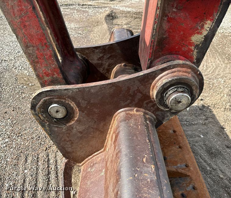 image for item EH6927 2016 Link-Belt 210X4 long reach excavator