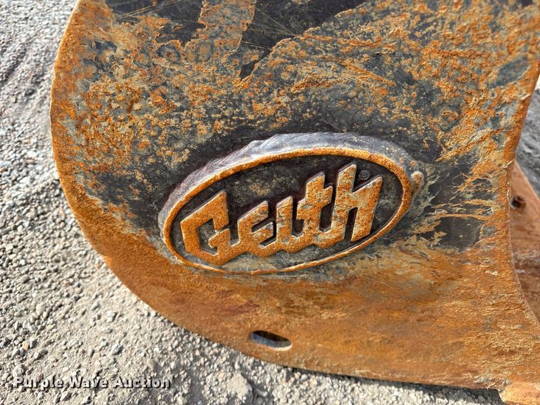 image for item EH6927 2016 Link-Belt 210X4 long reach excavator