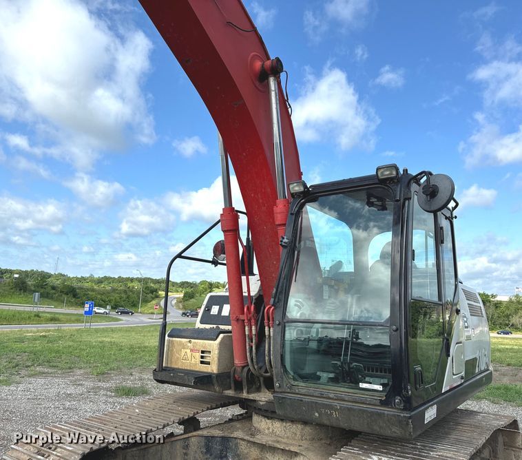 image for item EH6927 2016 Link-Belt 210X4 long reach excavator