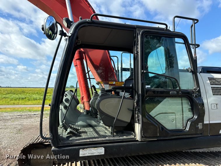 image for item EH6927 2016 Link-Belt 210X4 long reach excavator