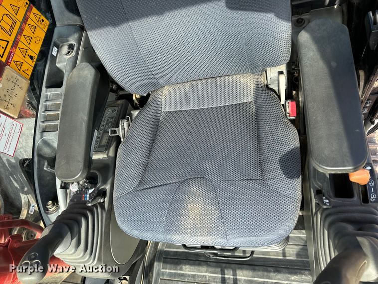 image for item EH6927 2016 Link-Belt 210X4 long reach excavator