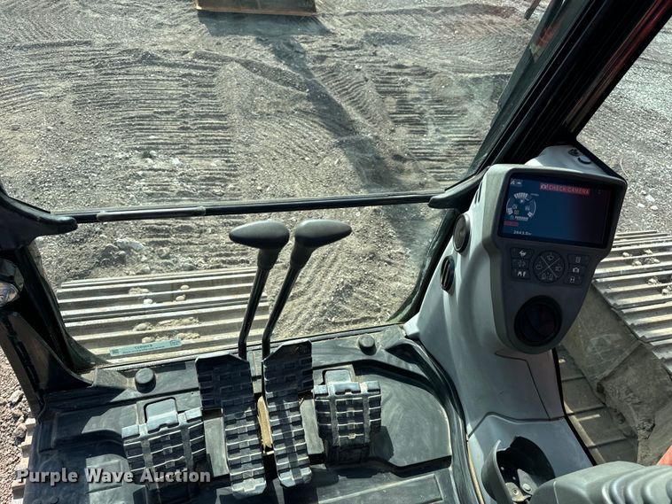 image for item EH6927 2016 Link-Belt 210X4 long reach excavator