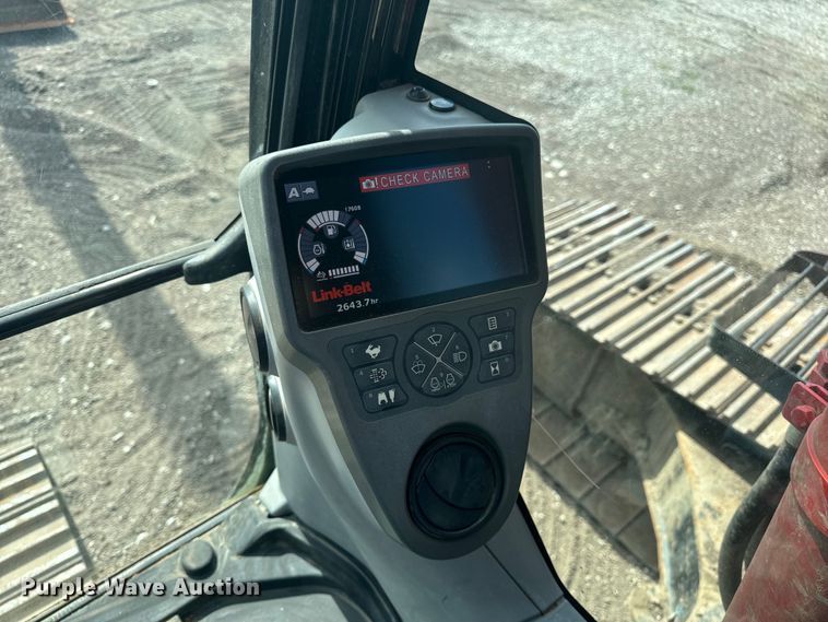 image for item EH6927 2016 Link-Belt 210X4 long reach excavator