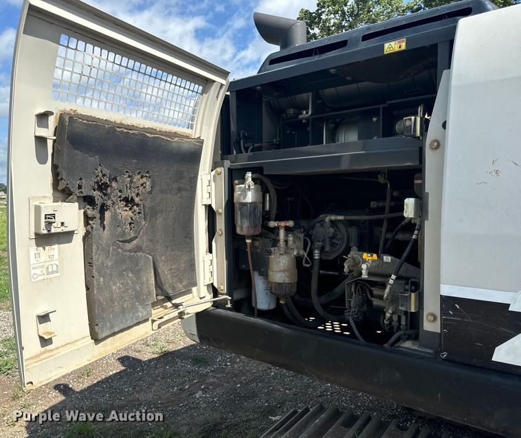 image for item EH6927 2016 Link-Belt 210X4 long reach excavator