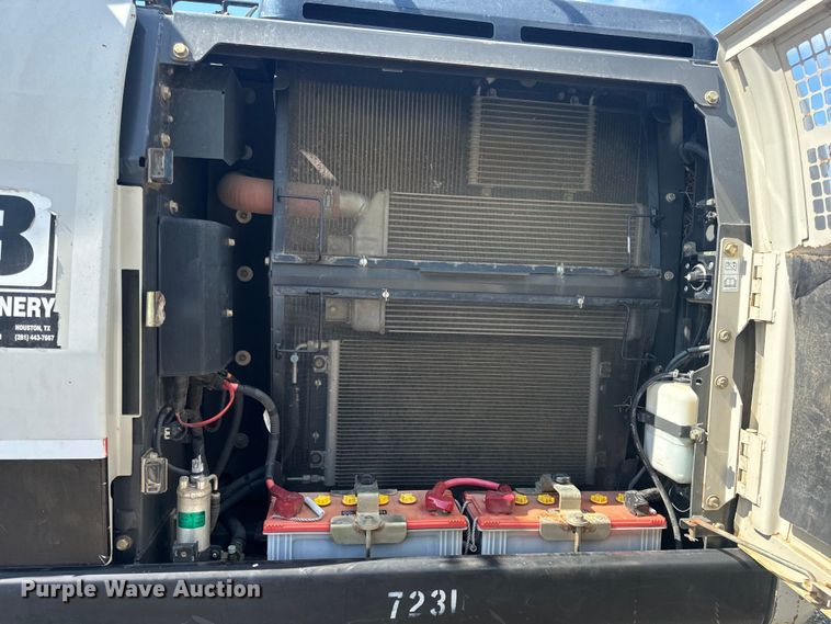 image for item EH6927 2016 Link-Belt 210X4 long reach excavator