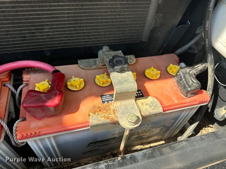 image for item EH6927 2016 Link-Belt 210X4 long reach excavator