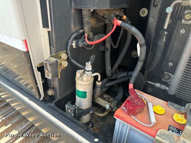 image for item EH6927 2016 Link-Belt 210X4 long reach excavator