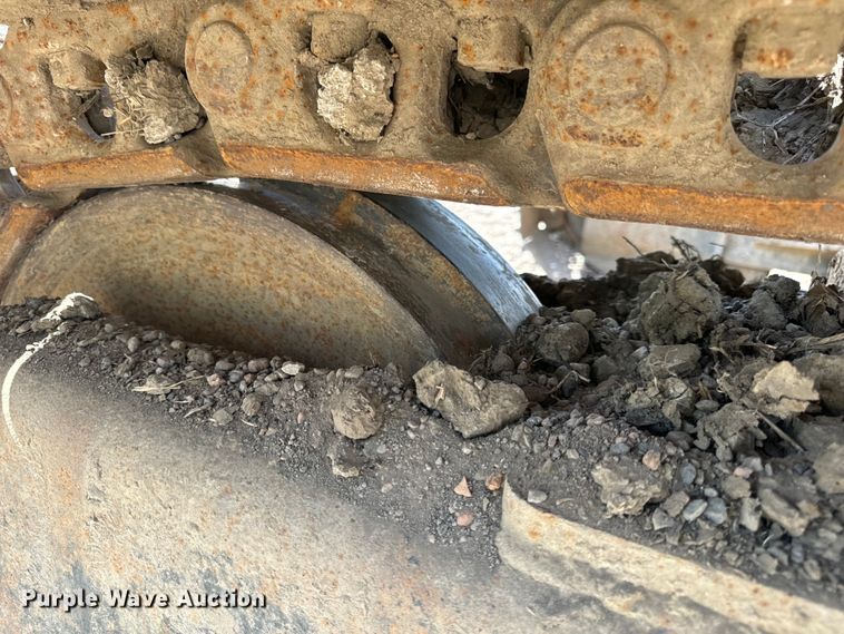 image for item EH6927 2016 Link-Belt 210X4 long reach excavator