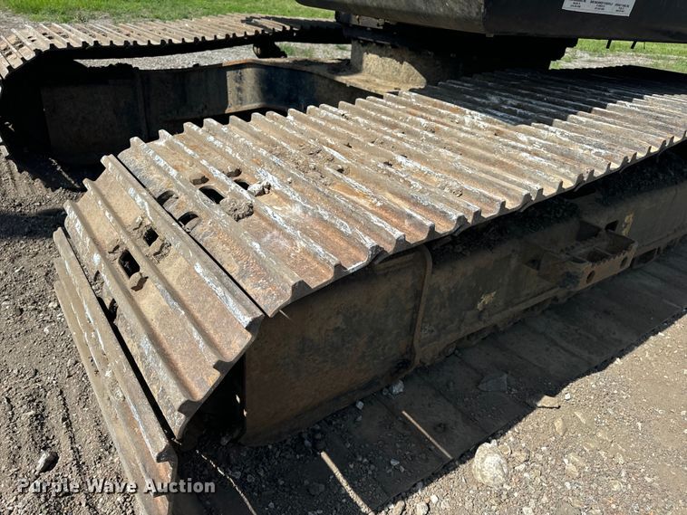 image for item EH6927 2016 Link-Belt 210X4 long reach excavator