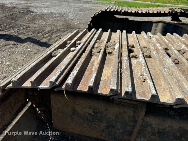 image for item EH6927 2016 Link-Belt 210X4 long reach excavator