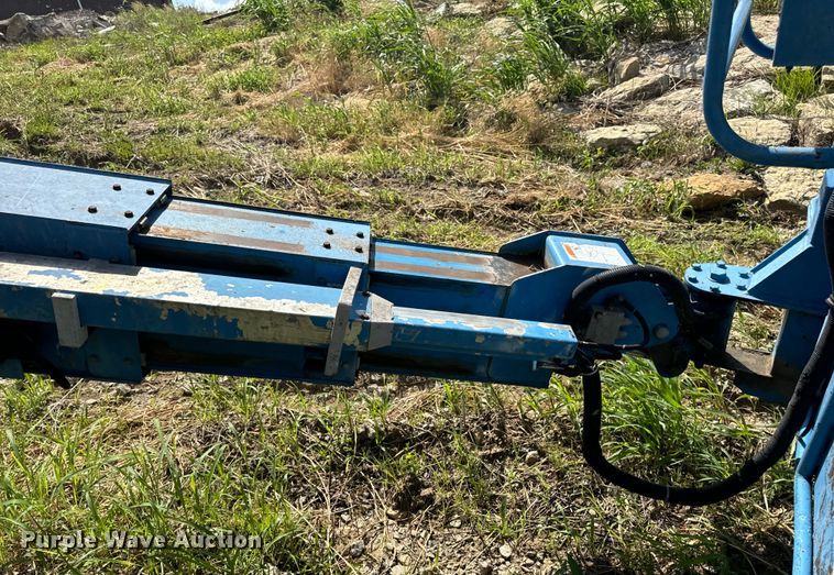 image for item EH6934 1995 Genie S-60 boom lift