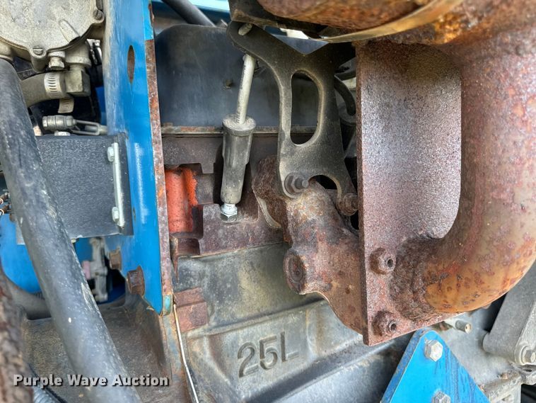 image for item EH6934 1995 Genie S-60 boom lift