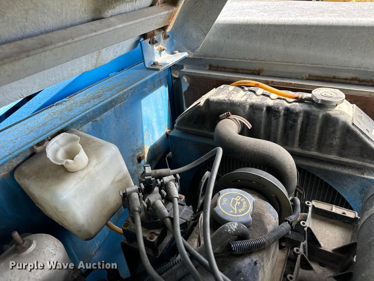 image for item EH6934 1995 Genie S-60 boom lift