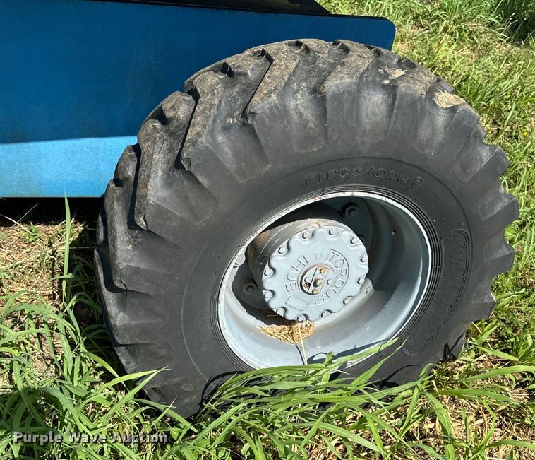 image for item EH6934 1995 Genie S-60 boom lift