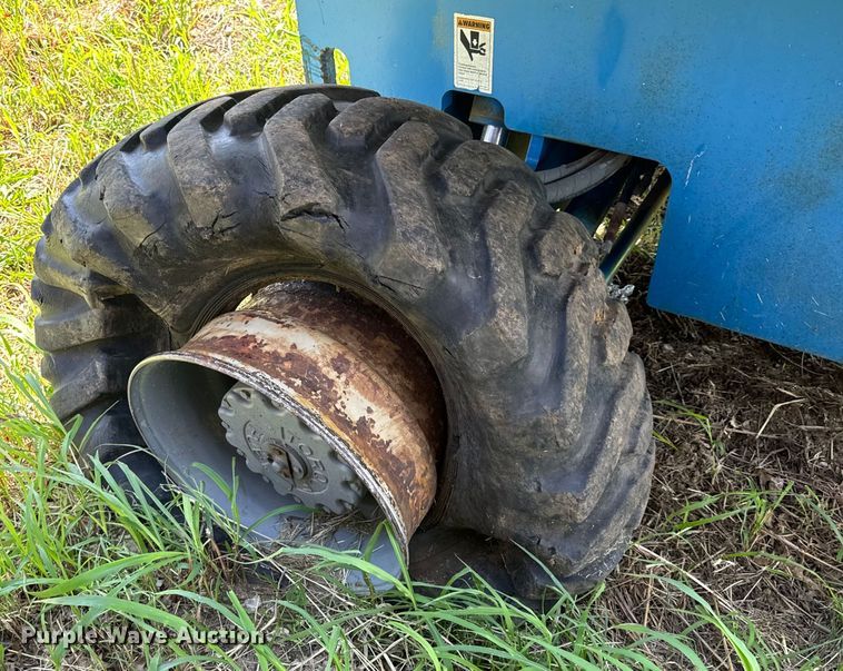 image for item EH6934 1995 Genie S-60 boom lift