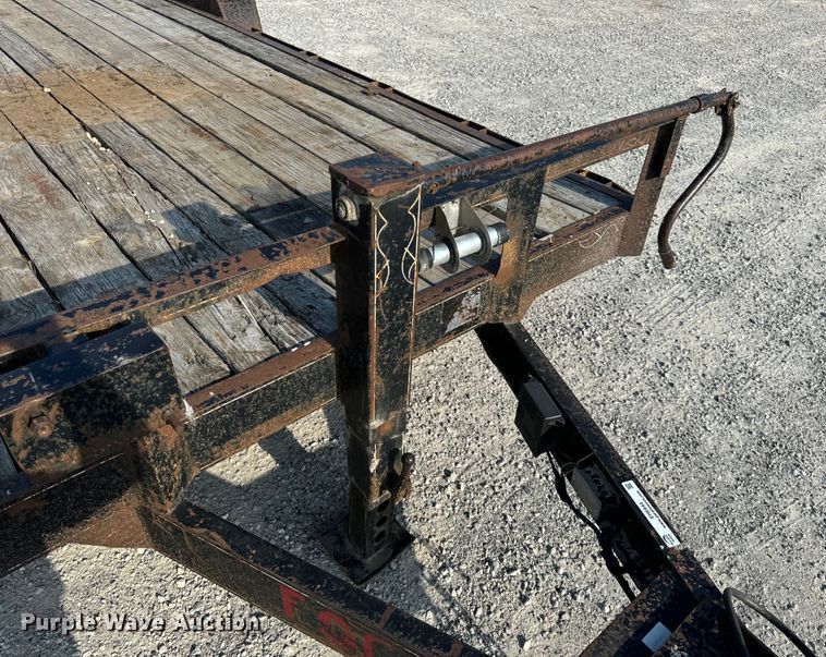 image for item EH6944 2004 Maxwell equipment trailer