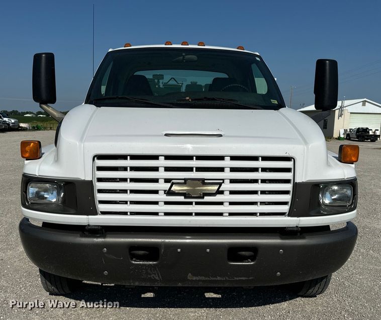 image for item EH6946 2005 Chevrolet  C4500 utility / service truck