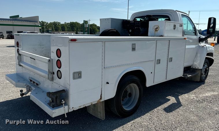 image for item EH6946 2005 Chevrolet  C4500 utility / service truck