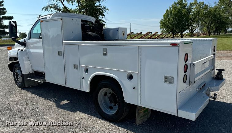 image for item EH6946 2005 Chevrolet  C4500 utility / service truck