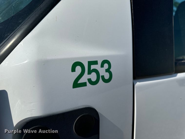 image for item EH6946 2005 Chevrolet  C4500 utility / service truck