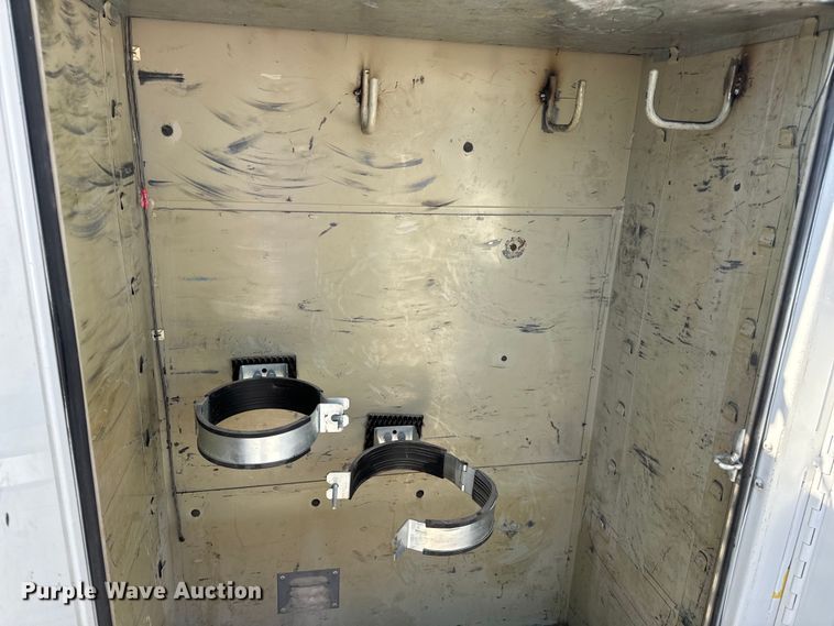 image for item EH6946 2005 Chevrolet  C4500 utility / service truck