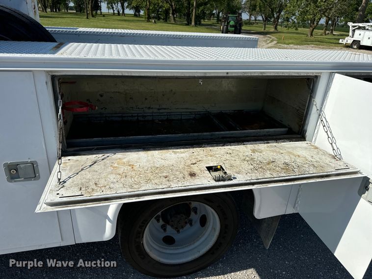 image for item EH6946 2005 Chevrolet  C4500 utility / service truck