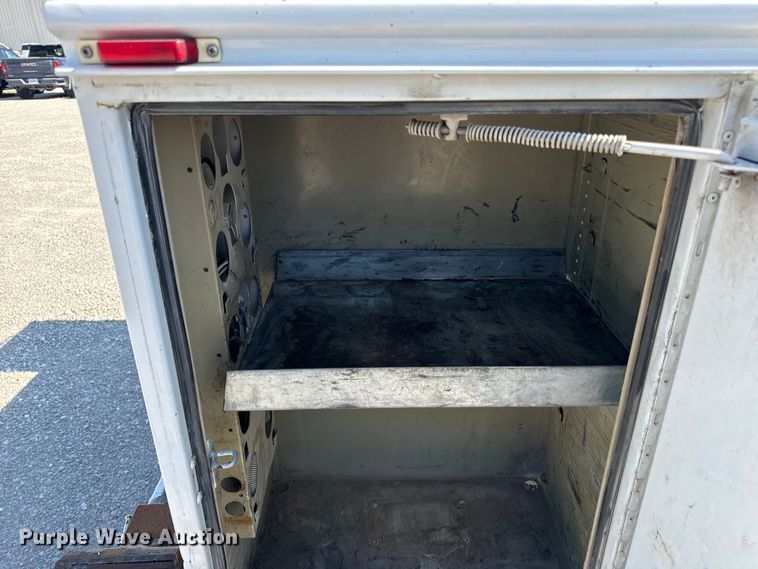 image for item EH6946 2005 Chevrolet  C4500 utility / service truck