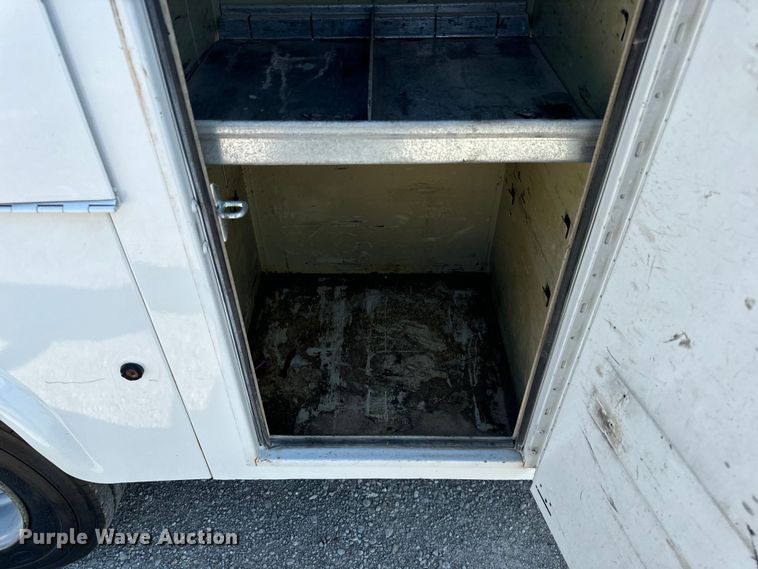 image for item EH6946 2005 Chevrolet  C4500 utility / service truck