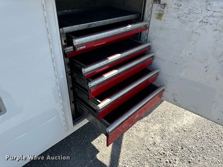 image for item EH6946 2005 Chevrolet  C4500 utility / service truck