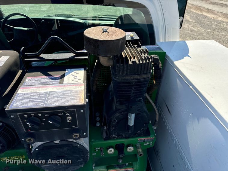 image for item EH6946 2005 Chevrolet  C4500 utility / service truck