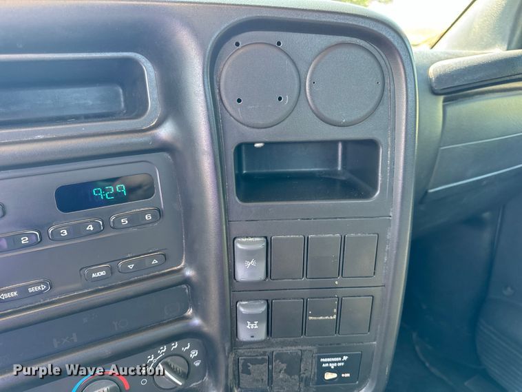 image for item EH6946 2005 Chevrolet  C4500 utility / service truck