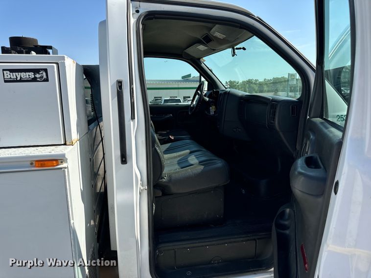 image for item EH6946 2005 Chevrolet  C4500 utility / service truck