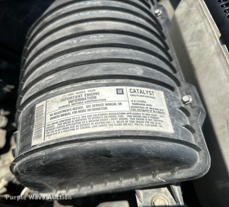 image for item EH6946 2005 Chevrolet  C4500 utility / service truck