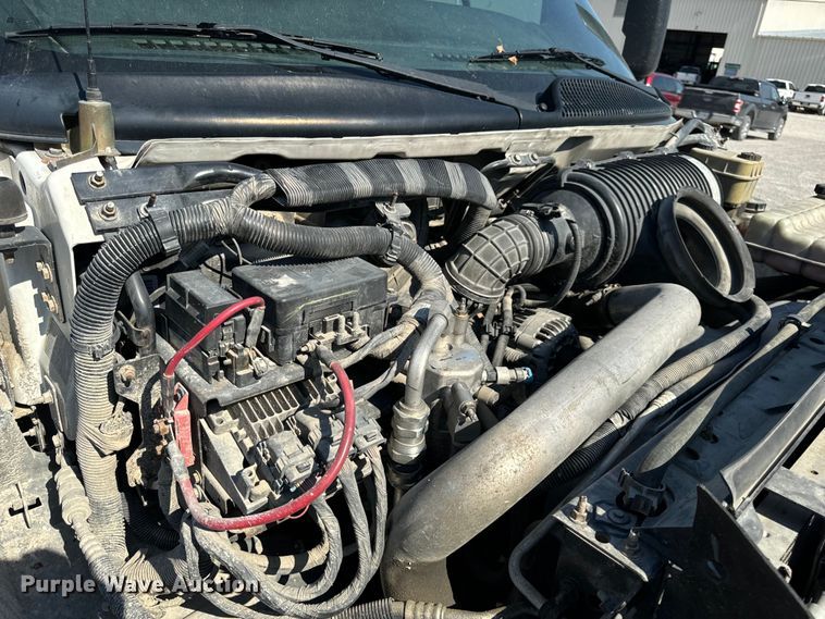 image for item EH6946 2005 Chevrolet  C4500 utility / service truck