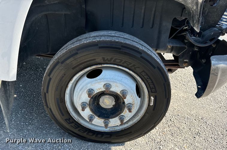 image for item EH6946 2005 Chevrolet  C4500 utility / service truck