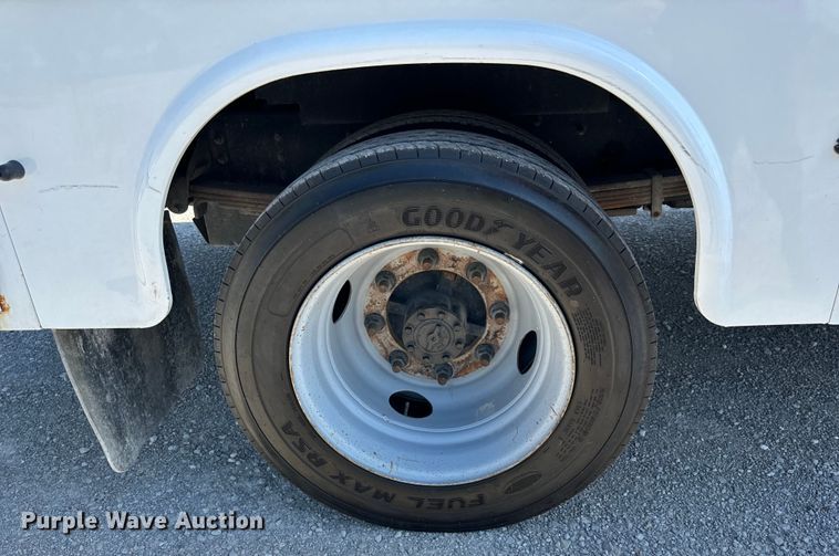 image for item EH6946 2005 Chevrolet  C4500 utility / service truck