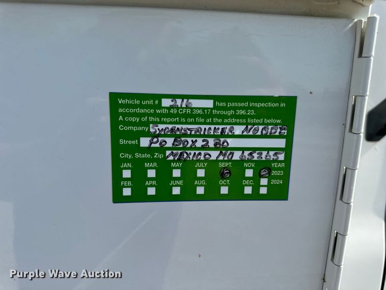 image for item EH6948 2005 Chevrolet  C4500 utility / service truck