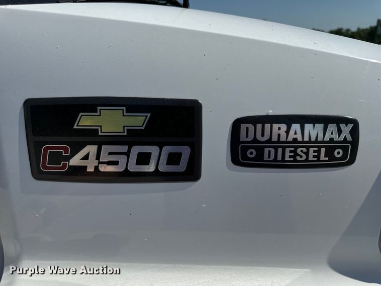 image for item EH6948 2005 Chevrolet  C4500 utility / service truck