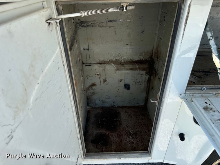 image for item EH6948 2005 Chevrolet  C4500 utility / service truck