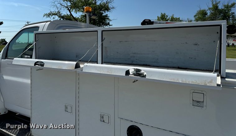 image for item EH6948 2005 Chevrolet  C4500 utility / service truck