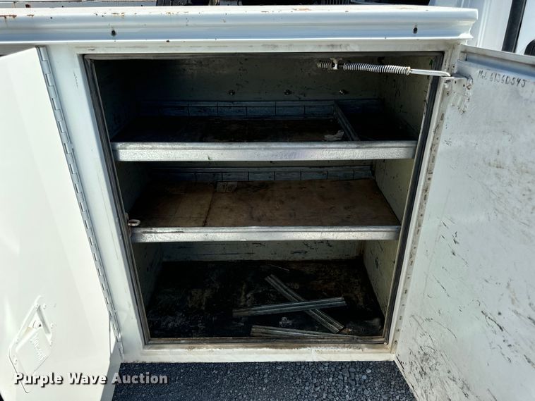 image for item EH6948 2005 Chevrolet  C4500 utility / service truck