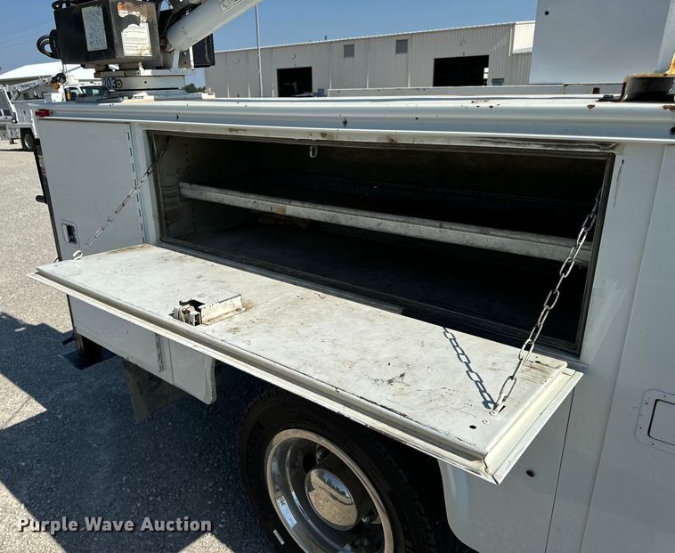 image for item EH6948 2005 Chevrolet  C4500 utility / service truck