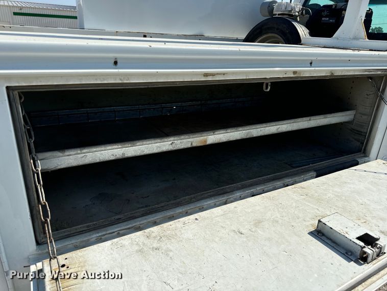 image for item EH6948 2005 Chevrolet  C4500 utility / service truck