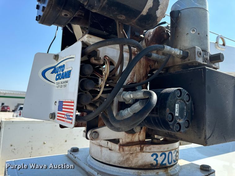 image for item EH6948 2005 Chevrolet  C4500 utility / service truck